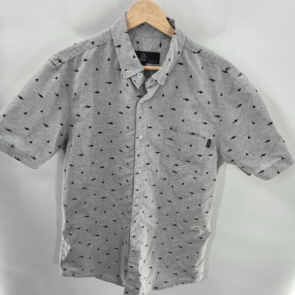 Molokai Surf Co Gray Sharks Short Sleeved Button Down Medium - Picture 1 of 14